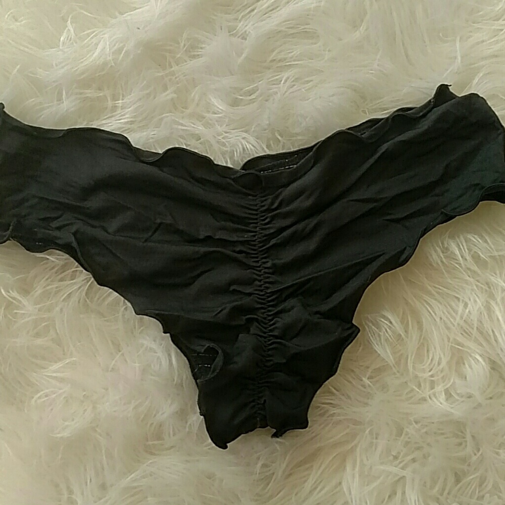 Black Vitamin A Ruffle Brazilian Bottom